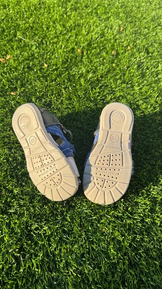 Sandalias Geox niño azul talla 22
