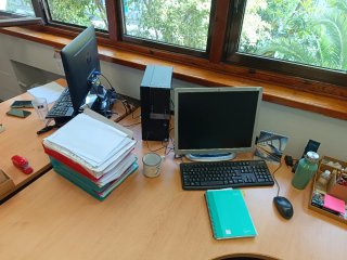 Mesa de oficina o teletrabajo