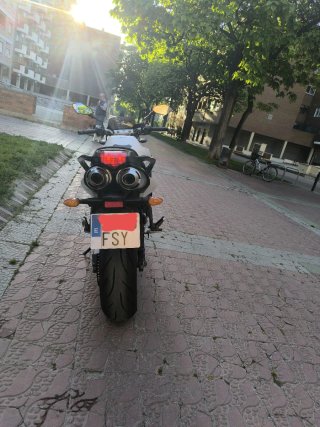 Yamaha FZ6 N Naked Blanca y Negra