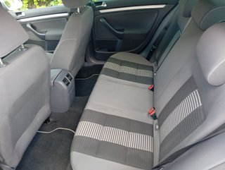 Volkswagen Golf 1600 5P 102CV