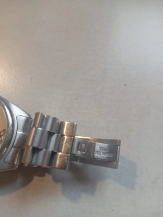 Reloj Tissot Dorado y Marrón