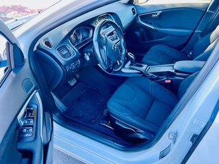 Volvo V40 2.0 AUTOMATICO 2017