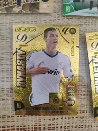 Cromos Dinasty 24-25