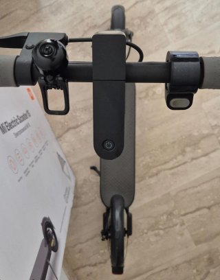 Patinete Eléctrico Xiaomi Mi Electric Scooter 1S