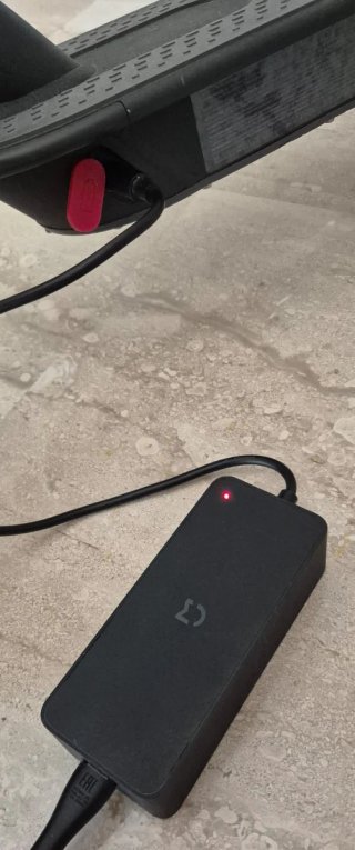 Patinete Eléctrico Xiaomi Mi Electric Scooter 1S