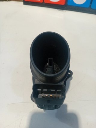 Caudalímetro 1.6 HDI 9650010780 ford Citroen mazda