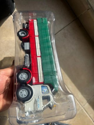 Colección Camiones a Escala