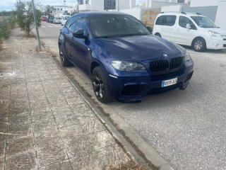 BMW X6 2011.