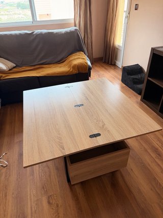 Mesa de centro elevable de madera