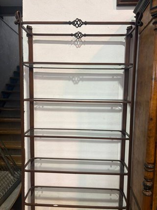 ESTANTERÍA DE FORJA