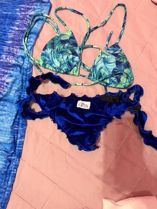 Costume da bagno con copricostume