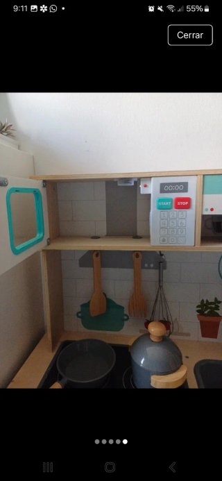 Cocina de juguete de madera