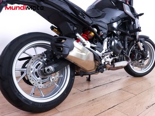 BMW F 900 R