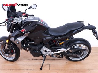 BMW F 900 R