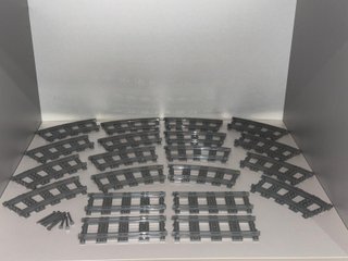 LEGO 60197 Tren de Pasajeros x2 unità complete