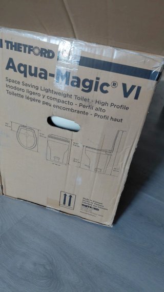 WC Thetford inodoro alto Aqua Magic VI mod. 31836