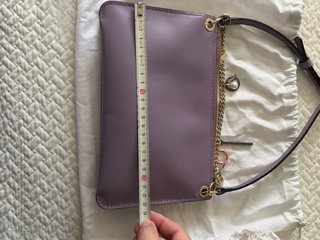 Bolso Tous Lila Piel con Dijes
