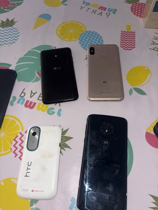 Lote 5 teléfonos móviles