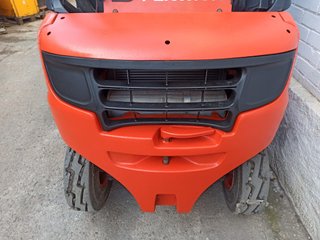 Carretilla elevadora Linde 2500 kg