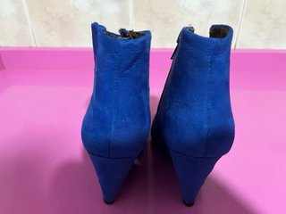 Botines de cuña azules sin estrenar