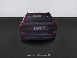 VOLVO XC60 2.0 B4 D Momentum Pro Auto