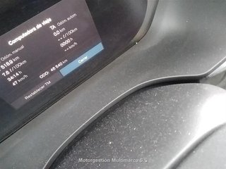 VOLVO XC60 2.0 B4 D Momentum Pro Auto