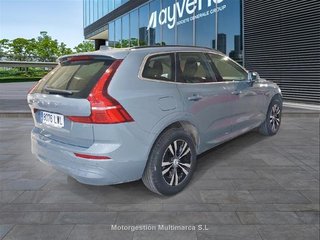 VOLVO XC60 2.0 B4 D Momentum Pro Auto