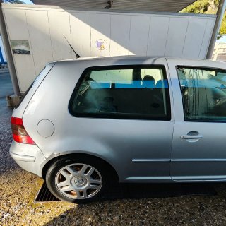 Volkswagen Golf 2000