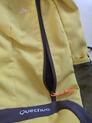 Mochila 20l quechua arenaz