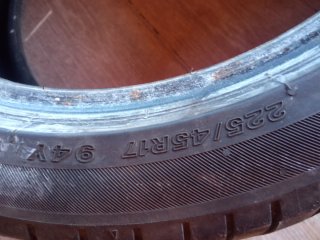 225/45 R17 94Y Neumáticos Bridgestone