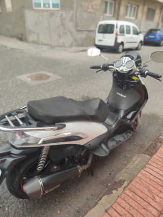 Piaggio Beverly Cruiser 500cc