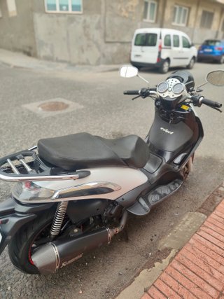 Piaggio Beverly Cruiser 500cc