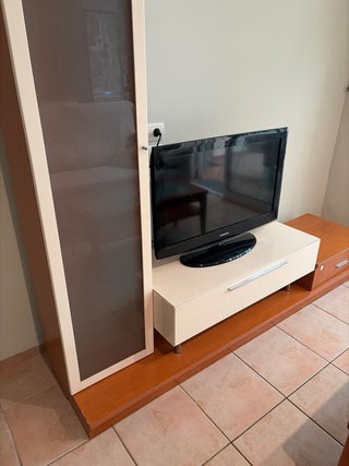 Mueble de comedor modular, (no se incluye la tele)