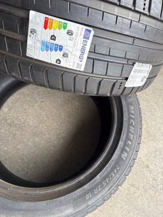 2 Neumáticos Michelin Nuevos 245/45 R18 100Y 2022