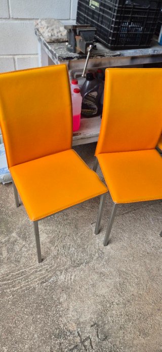 Sillas de comedor naranjas (Set de 4)