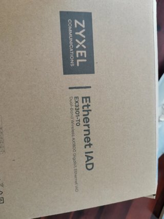 Pack Router y 2 APs WiFi6 Zyxel