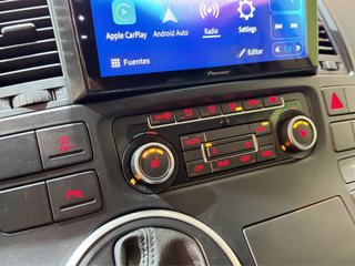 Volkswagen Multivan Premium 2.0 TDI BMT 132 kW (180 CV) DSG