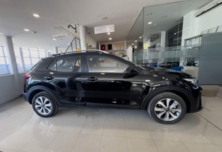 Kia Stonic 1.0 T-GDi 100cv MHEV iMT Concept