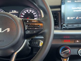 Kia Stonic 1.0 T-GDi 100cv MHEV iMT Concept