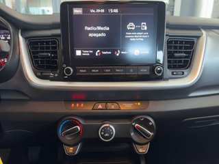 Kia Stonic 1.0 T-GDi 100cv MHEV iMT Concept