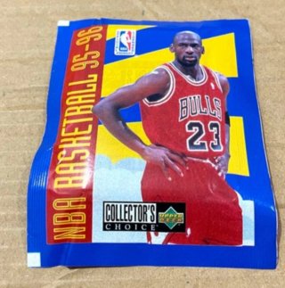 Scatola 100 pacchetti Michael Jordan NBA 95-96