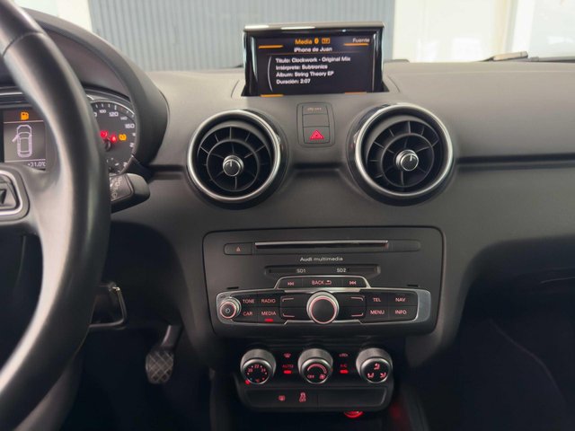 Audi A1 1.0 TFSI 95cv Active Kit