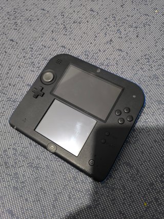 Nintendo 2DS Negra y Azul
