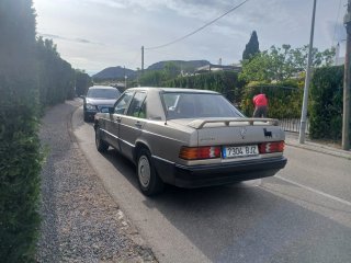 Mercedes-Benz 190 1986