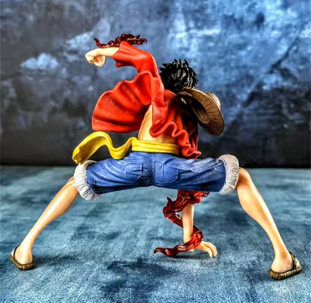 FIGURA "MONKEY D. LUFFY (VERSIÓN BATTLE STYLE)".