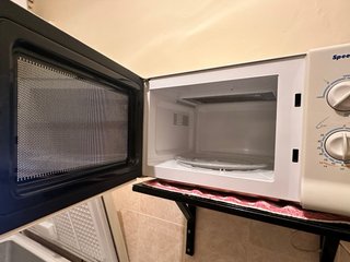 Microondas Taurus Speedy Grill 21L