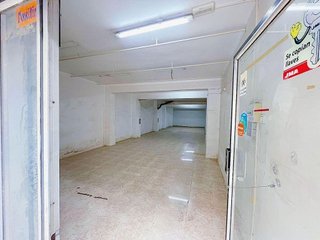 Local comercial en alquiler en Benicalap en Valencia