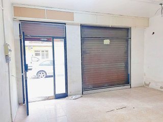 Local comercial en alquiler en Benicalap en Valencia