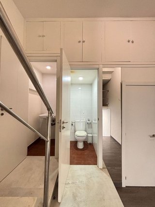 Local comercial en alquiler en Ensanche - Sar en Santiago de Compostela