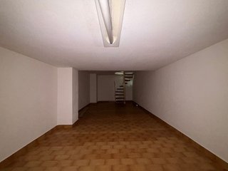 Local comercial en alquiler en Ensanche - Sar en Santiago de Compostela